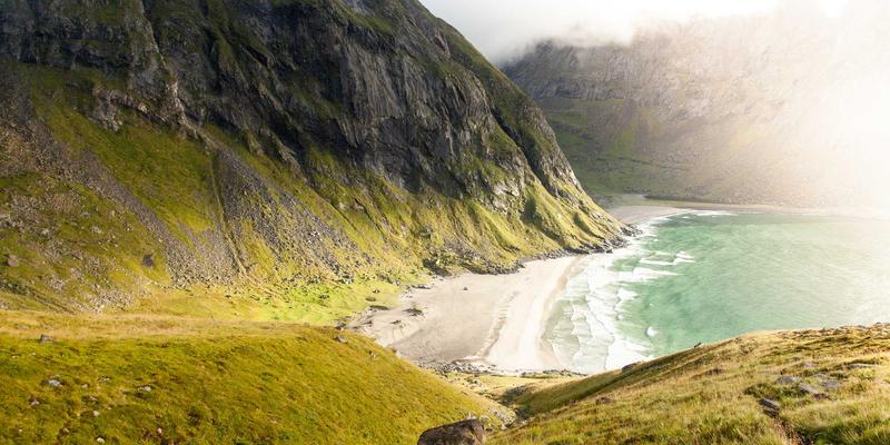 舒家楼宇对比：监控、门禁与自动化系统如何定义现代智慧楼宇新标准